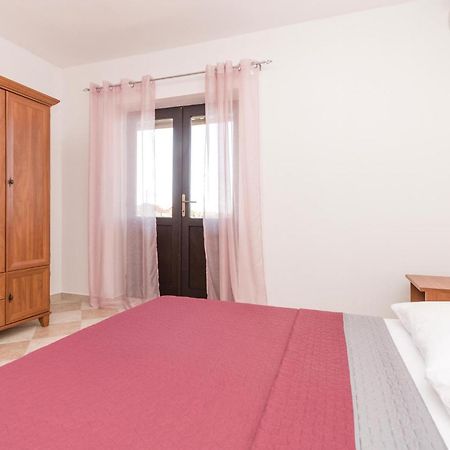 Gorgeous Home In Bibinje With House Sea View 外观 照片
