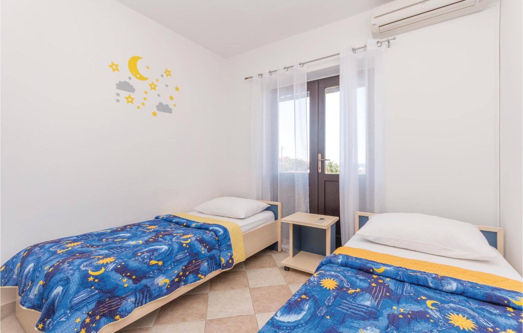 Gorgeous Home In Bibinje With House Sea View 外观 照片