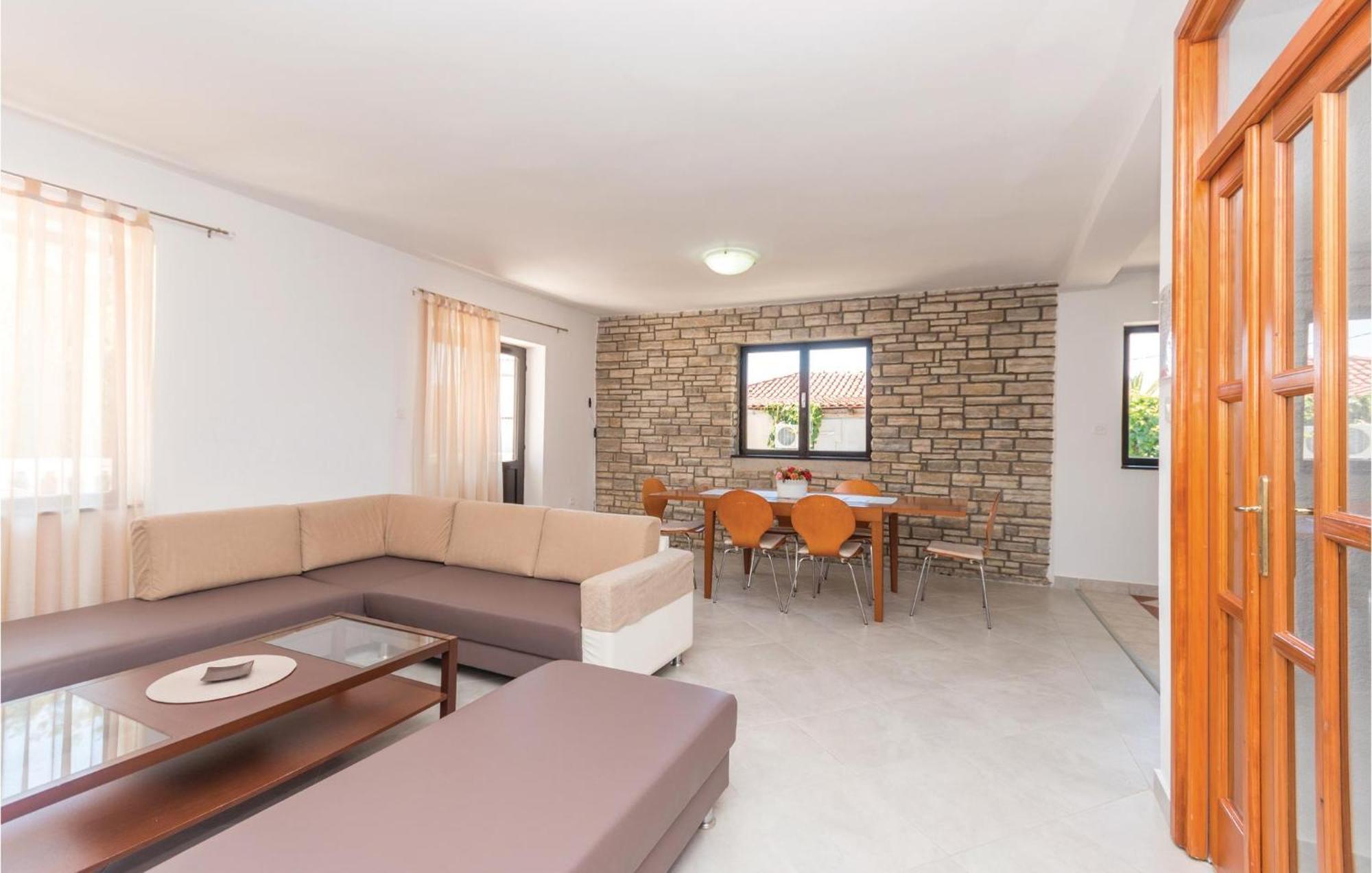 Gorgeous Home In Bibinje With House Sea View 外观 照片