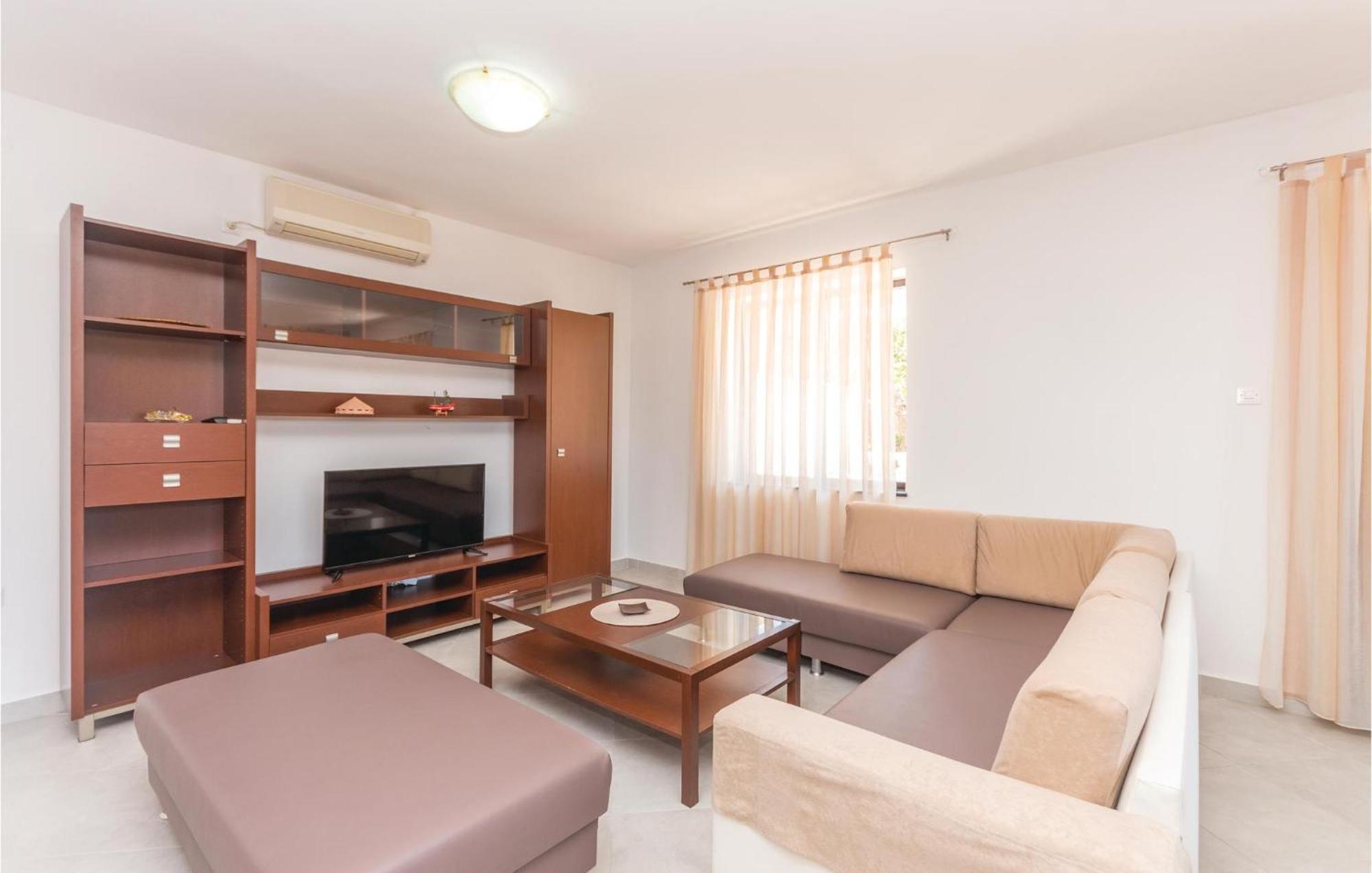 Gorgeous Home In Bibinje With House Sea View 外观 照片