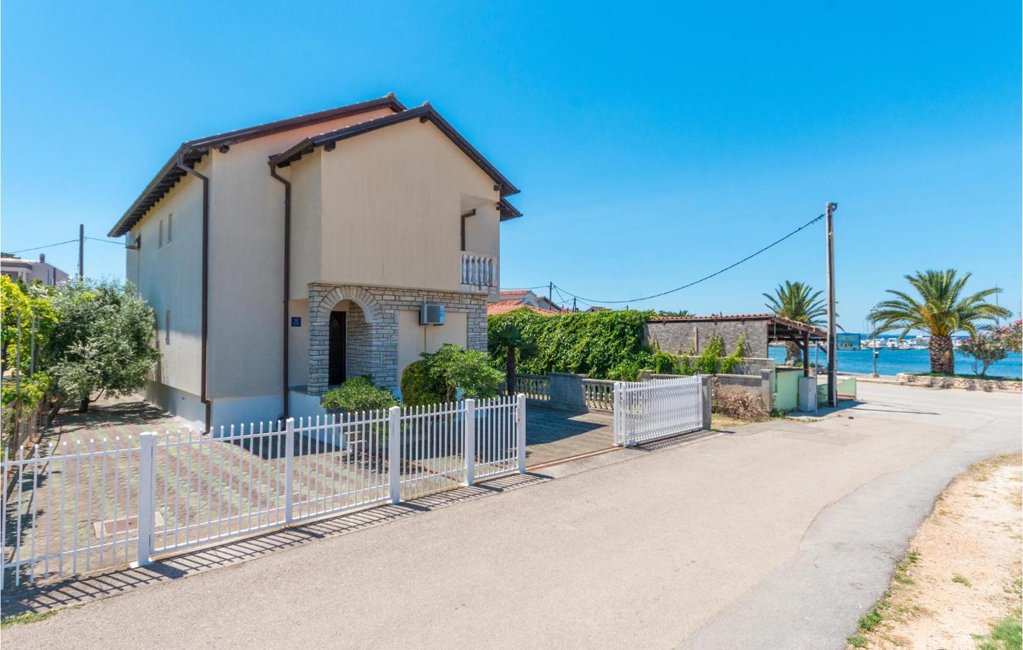 Gorgeous Home In Bibinje With House Sea View 外观 照片